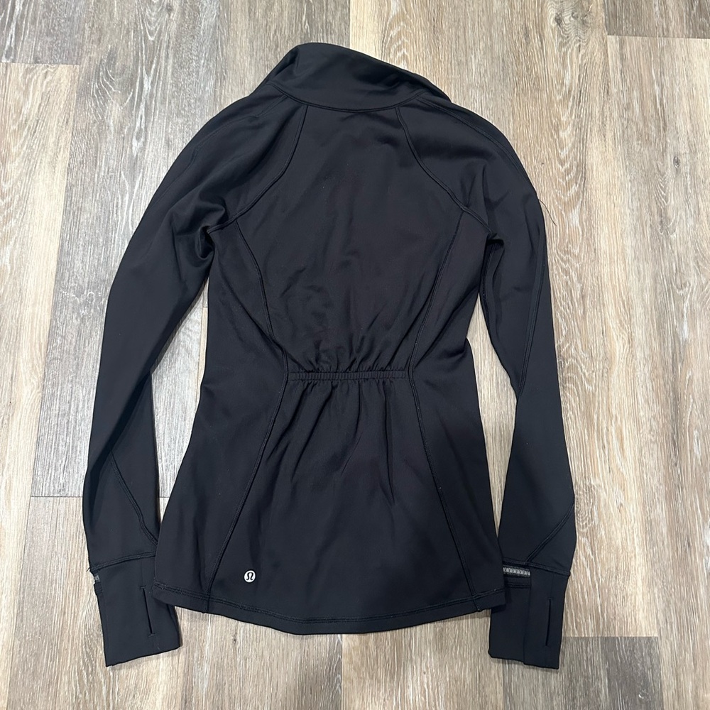 Lululemon Jacket - Picture 2 of 3